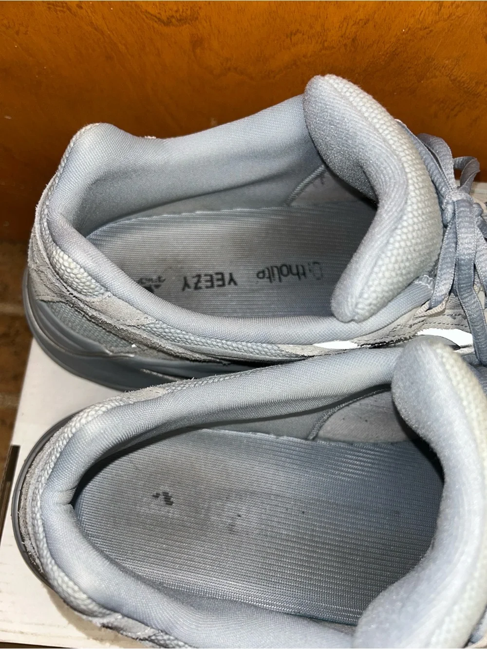 Yeezy Boost 700 V2 Hospital Blue Men’s 12.5